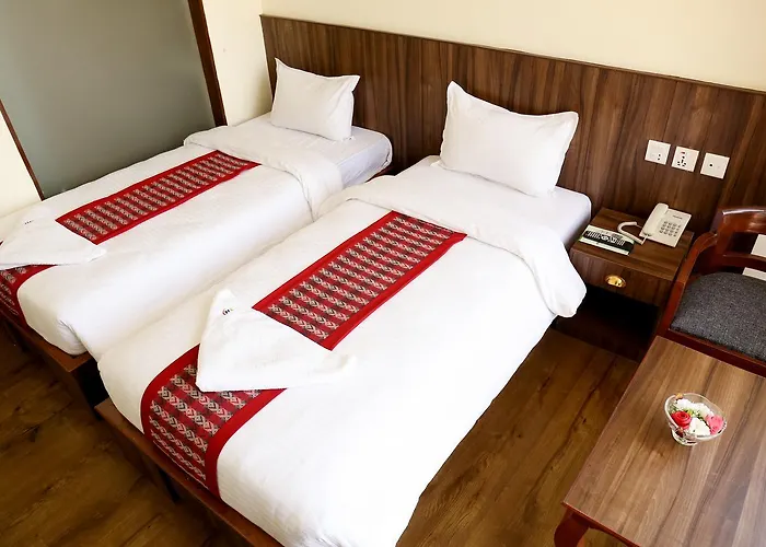 Hotel Kathmandu Inn Отель 3*