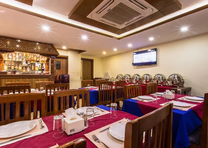 Hotel Kathmandu Inn 3* カトマンズ